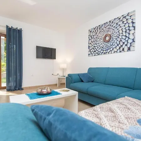 Guest house Apartments 