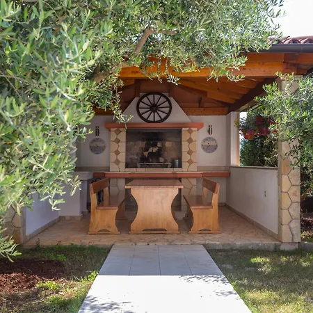 Guest house Apartments 